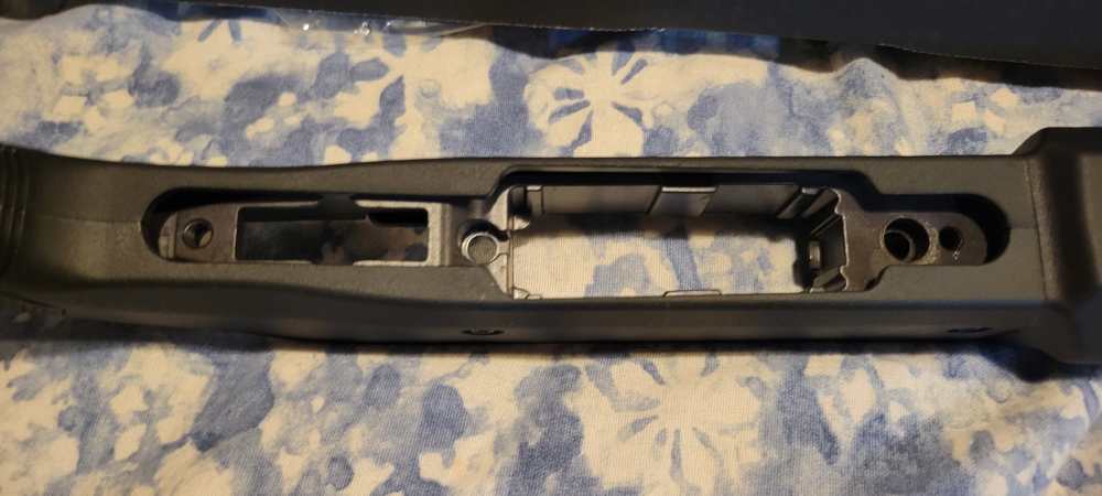 Black Ruger American Magpul Hunter stock short action MAG931-BLK-img-4