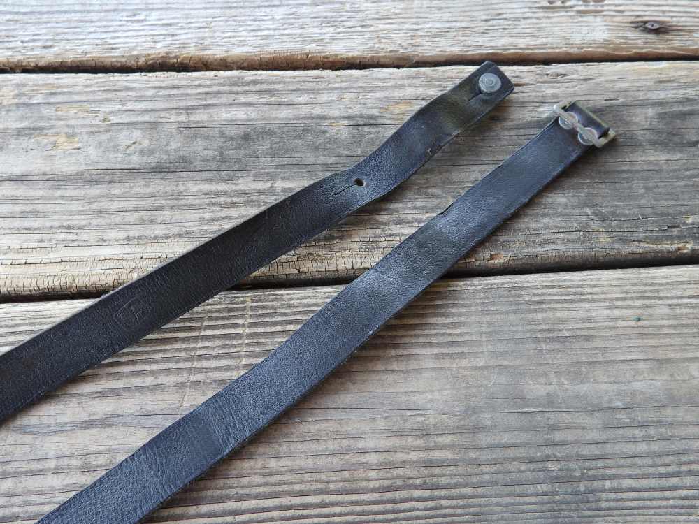 Original Finnish Mosin Nagant Green Leather Sling SA Marked-img-2