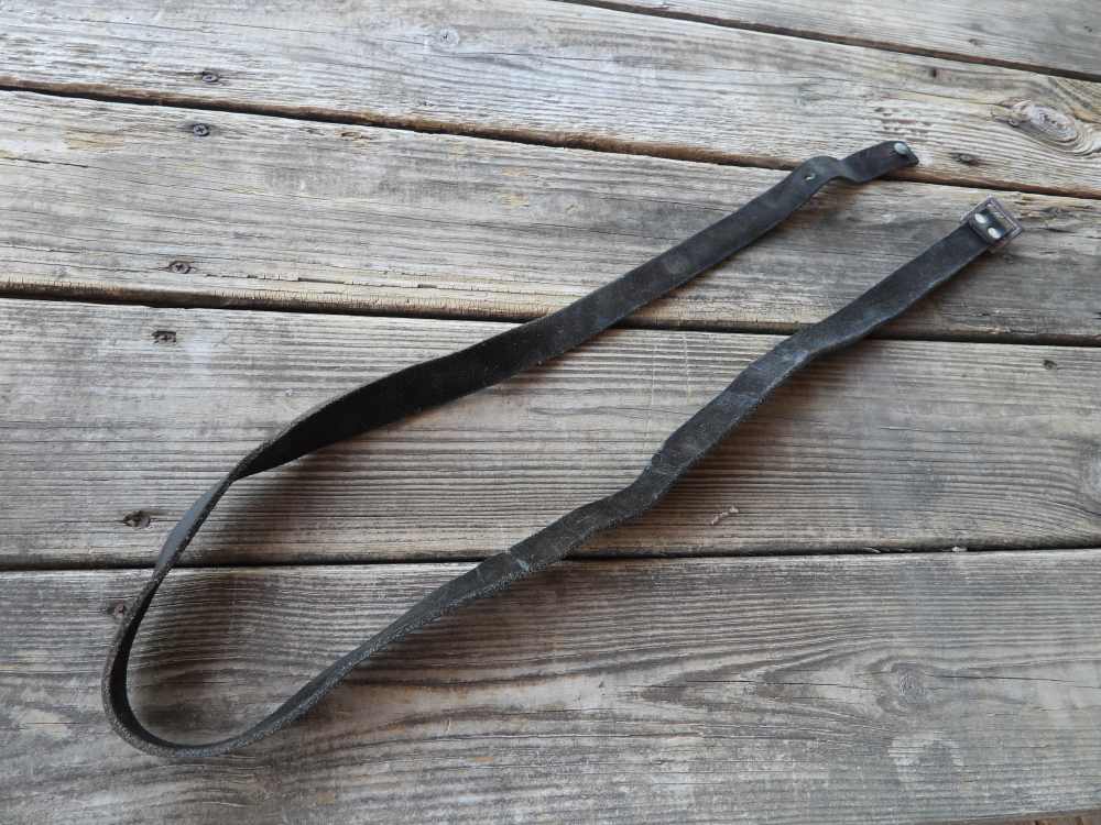 Original Finnish Mosin Nagant Green Leather Sling SA Marked-img-1