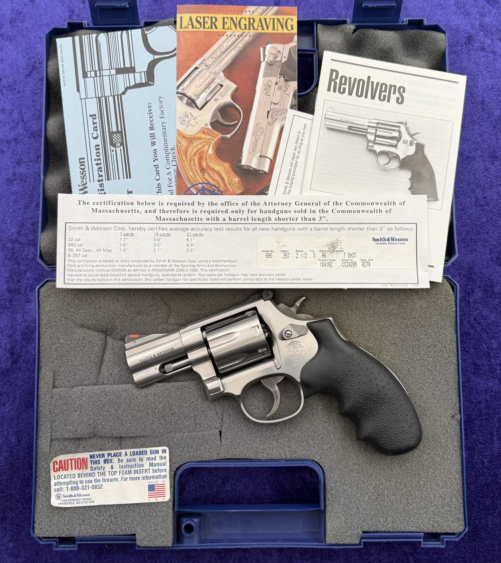 S&W 686-5 Stainless Combat Magnum 2.5" Pre Lock 7 Shot .357 Mag Boxed 1998-img-0