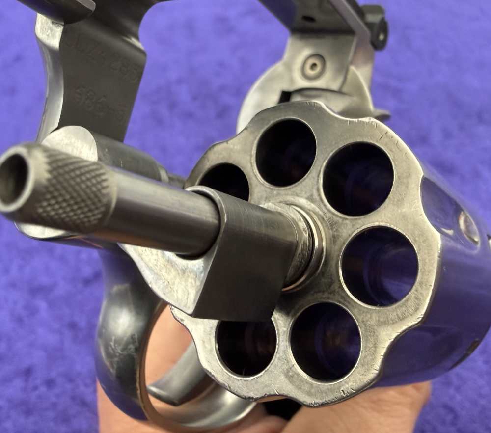 S&W 686-5 Stainless Combat Magnum 2.5" Pre Lock 7 Shot .357 Mag Boxed 1998-img-17