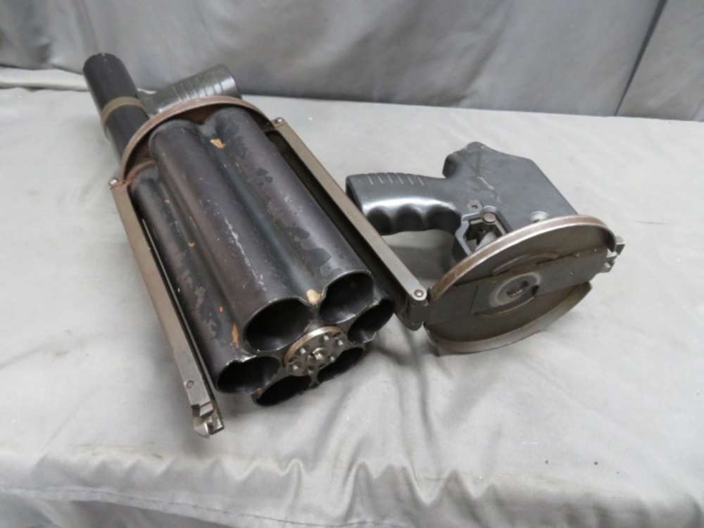 DEFENSE TECHNOLOGIES L8 37MM LAUNCHER-SIX SHOT CYLINDER-img-14