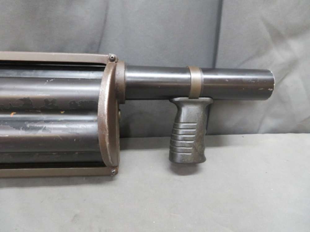 DEFENSE TECHNOLOGIES L8 37MM LAUNCHER-SIX SHOT CYLINDER-img-2