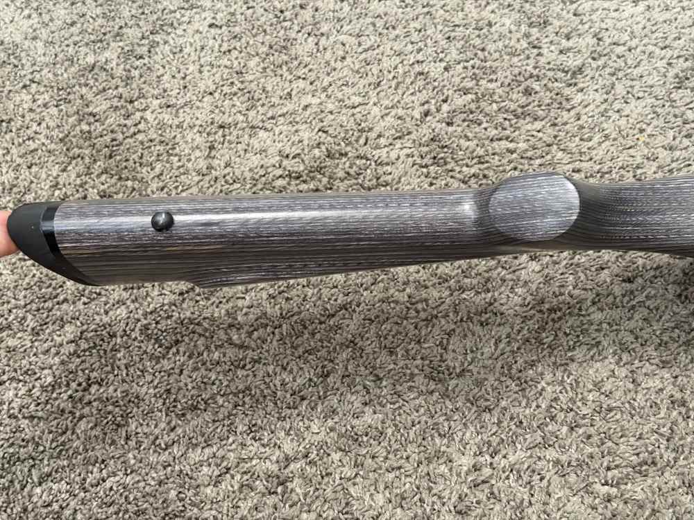 Ruger m77 Mark II 300 Win Mag 24” brl laminate Boyd’s shooter-img-14