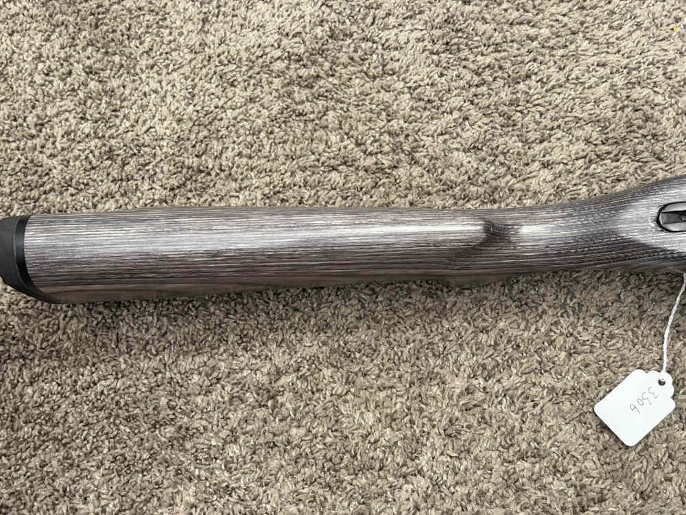 Ruger m77 Mark II 300 Win Mag 24” brl laminate Boyd’s shooter-img-11