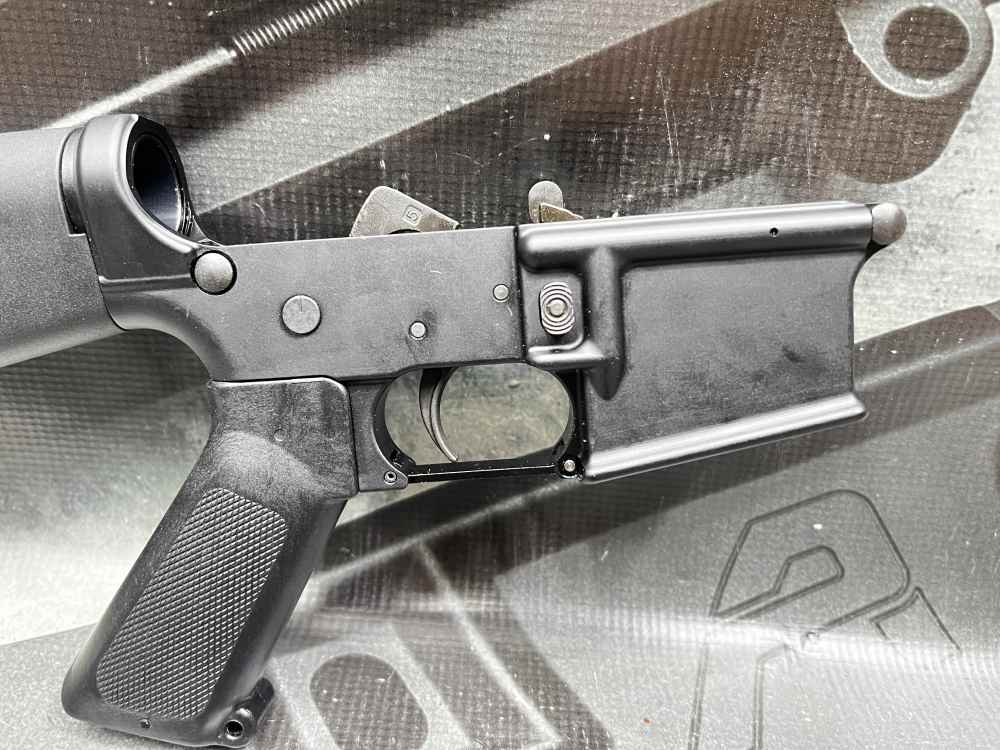 M16A1 Colt 603 H&R GM Balimoy retro clone lower 5.56 5.5# trigger -img-3