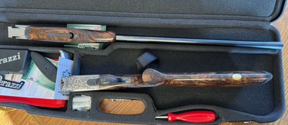 Perazzi MX8-20 SCO, Sideplate, 29 1/2", Chokes, With Papers And Case, 99% -img-1