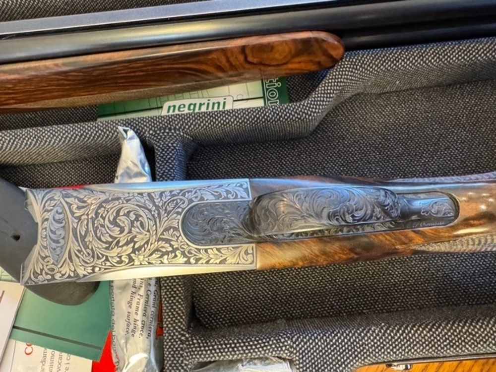 Perazzi MX8-20 SCO, Sideplate, 29 1/2", Chokes, With Papers And Case, 99% -img-6