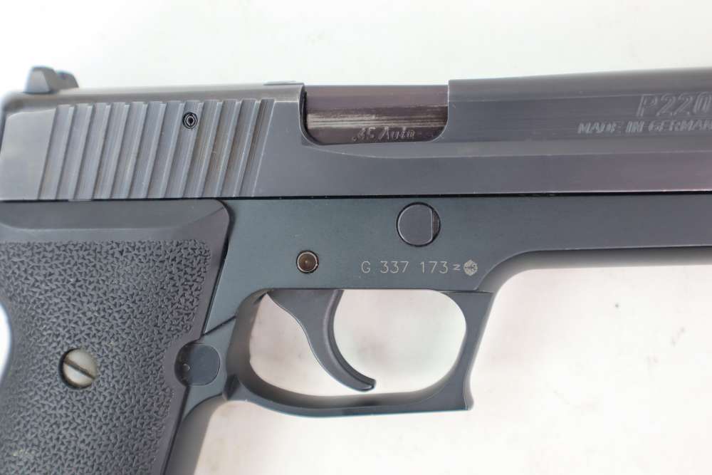 Rare Nice German Sig Sauer P220 .45 ACP Pistol W/ 4.4" Barrel W/ Box SA/DA -img-16