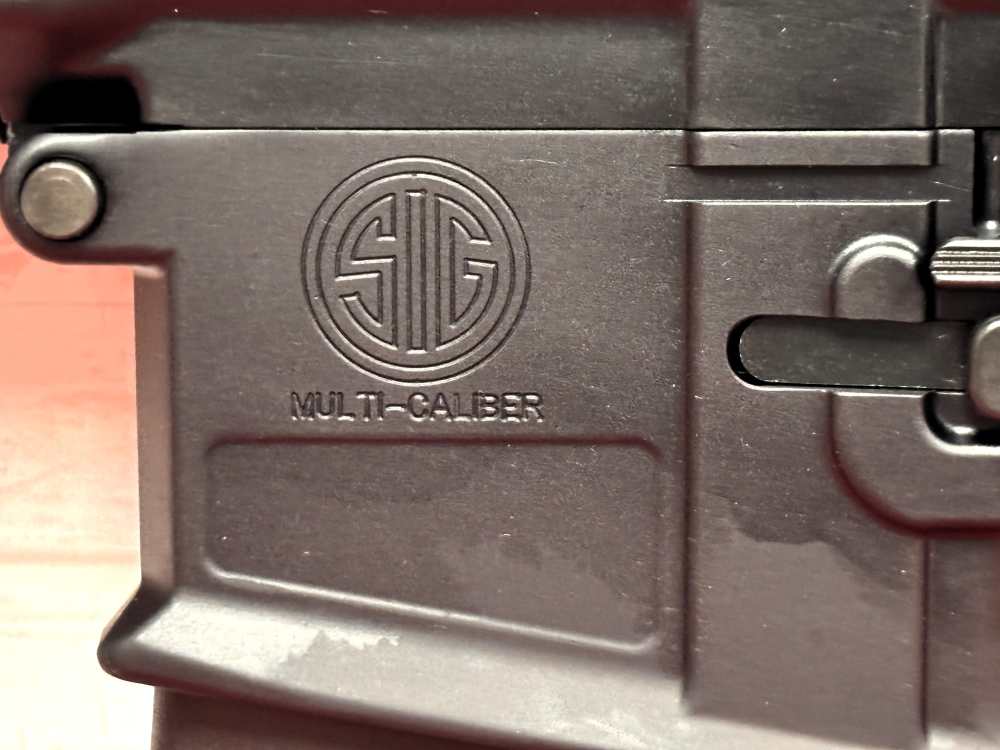 Factory New SIG 716I Tread 7.62 NATO Rifle No Reserve!-img-1