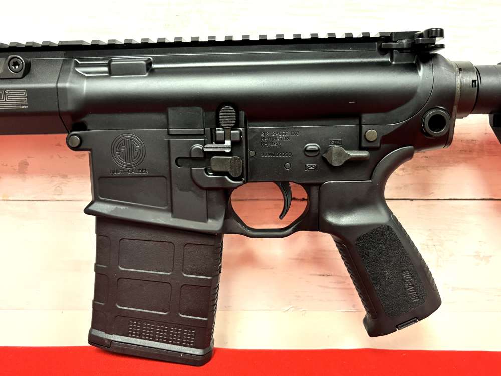 Factory New SIG 716I Tread 7.62 NATO Rifle No Reserve!-img-3