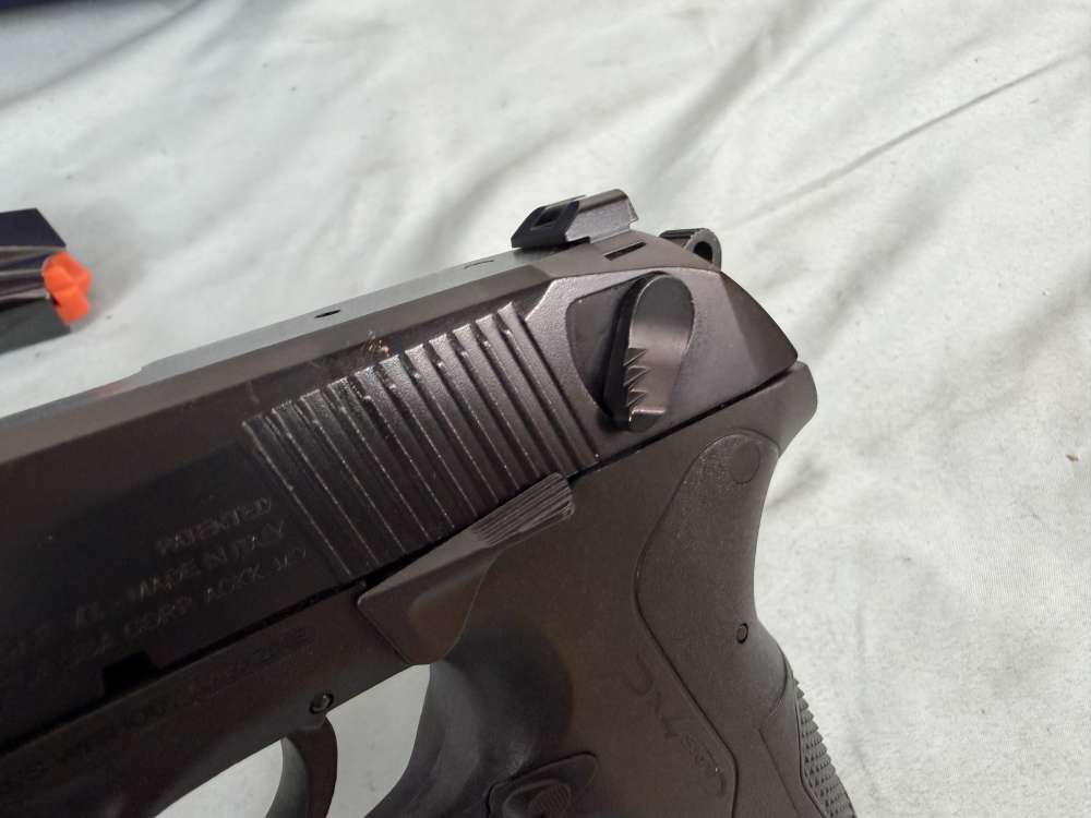 Beretta PX4 Storm 9mm Pistol + Extras! -img-11