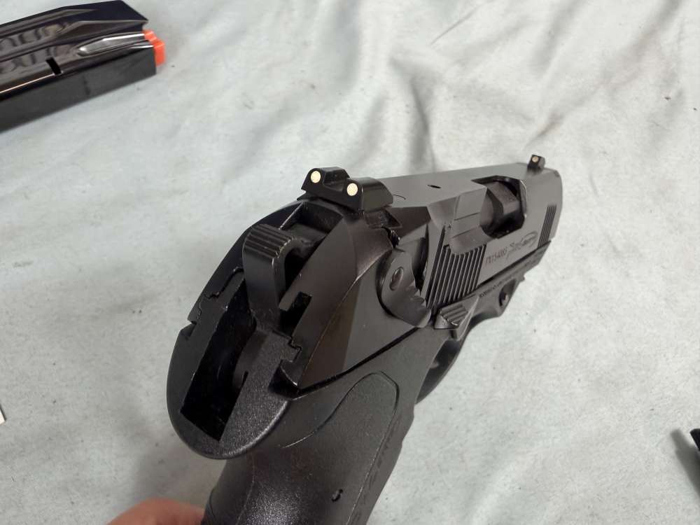 Beretta PX4 Storm 9mm Pistol + Extras! -img-7