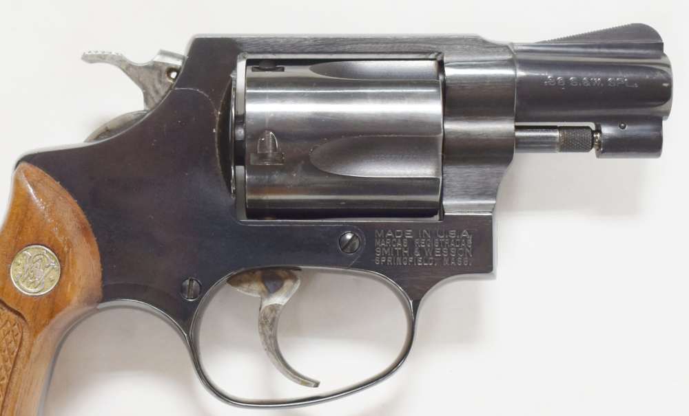 SMITH & WESSON MODEL 36 .38 SPECIAL S&W MFG 1987 2" BLUED CHIEFS PENNY SALE-img-5
