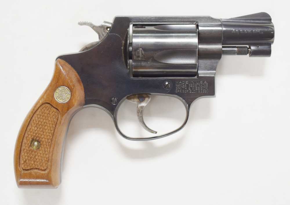 SMITH & WESSON MODEL 36 .38 SPECIAL S&W MFG 1987 2" BLUED CHIEFS PENNY SALE-img-3