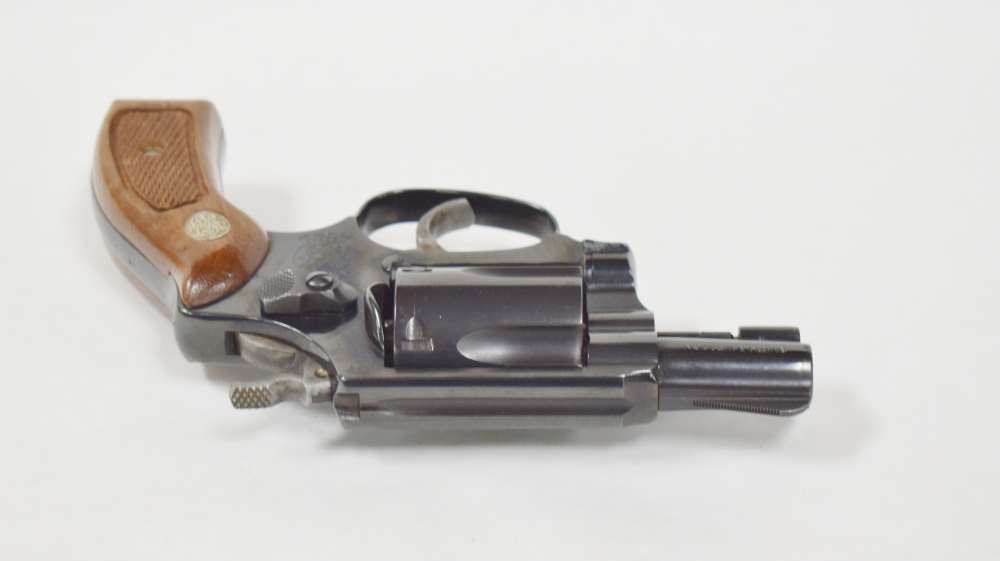 SMITH & WESSON MODEL 36 .38 SPECIAL S&W MFG 1987 2" BLUED CHIEFS PENNY SALE-img-8
