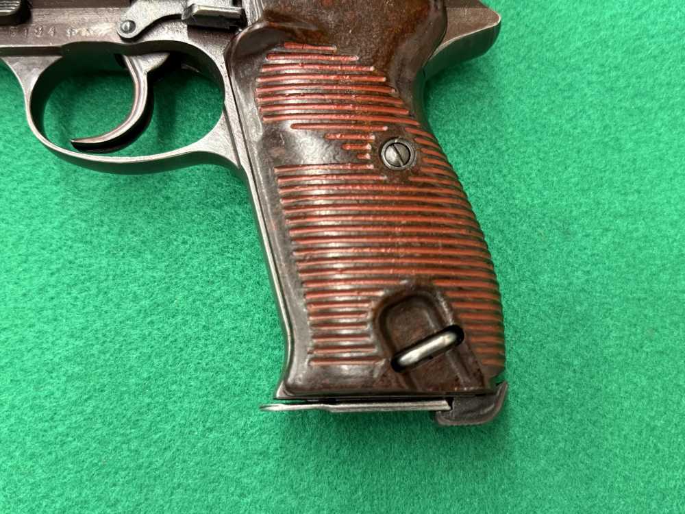 June 1944 Walther P38 ac44 w/1 Appropriate Magazine-img-1