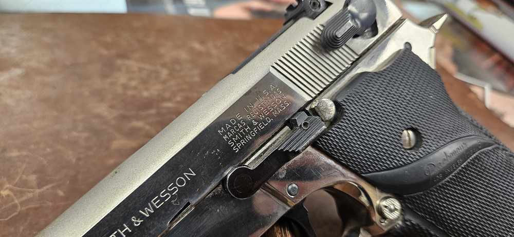 Smith & Wesson 59 9mm-img-12