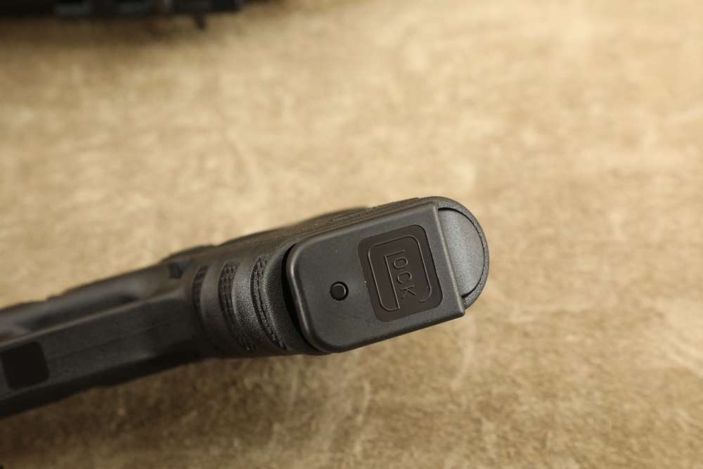 Glock 23 G23 Gen 3 .40 S&W 4.02” Semi-Auto Safe Action Striker-Fired Pistol-img-13