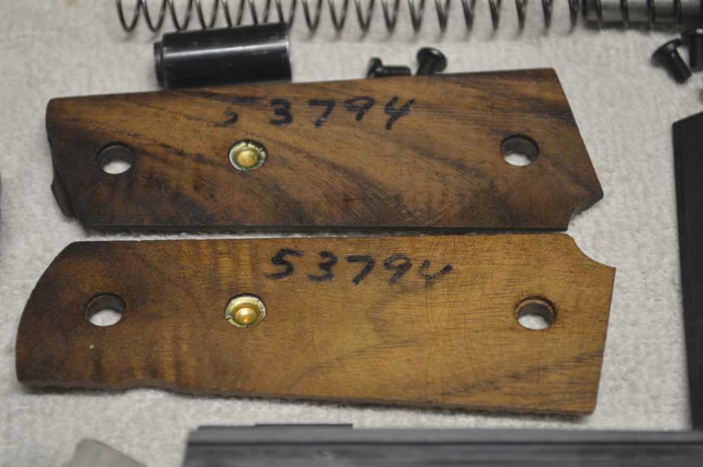 LW Seecamp 45acp Full Deluxe Conversion D/A S/A Blue Mint-img-15
