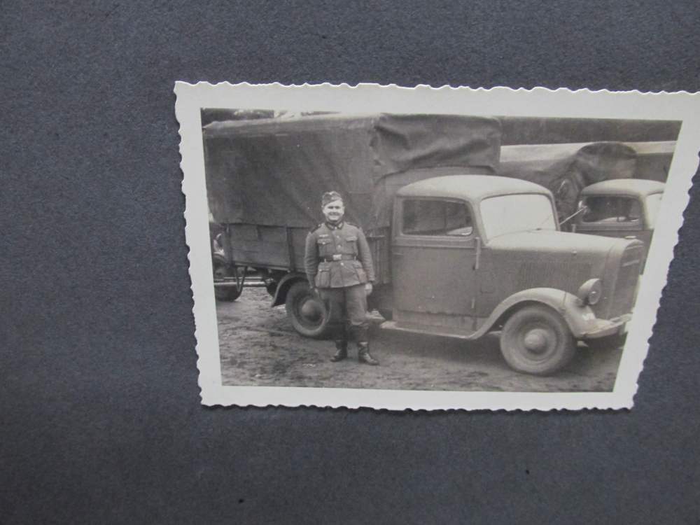 WWII ERA GERMAN PHOTO ALBUM WITH 50 PICTURES & 1938 SA 1938 TICKET-img-12