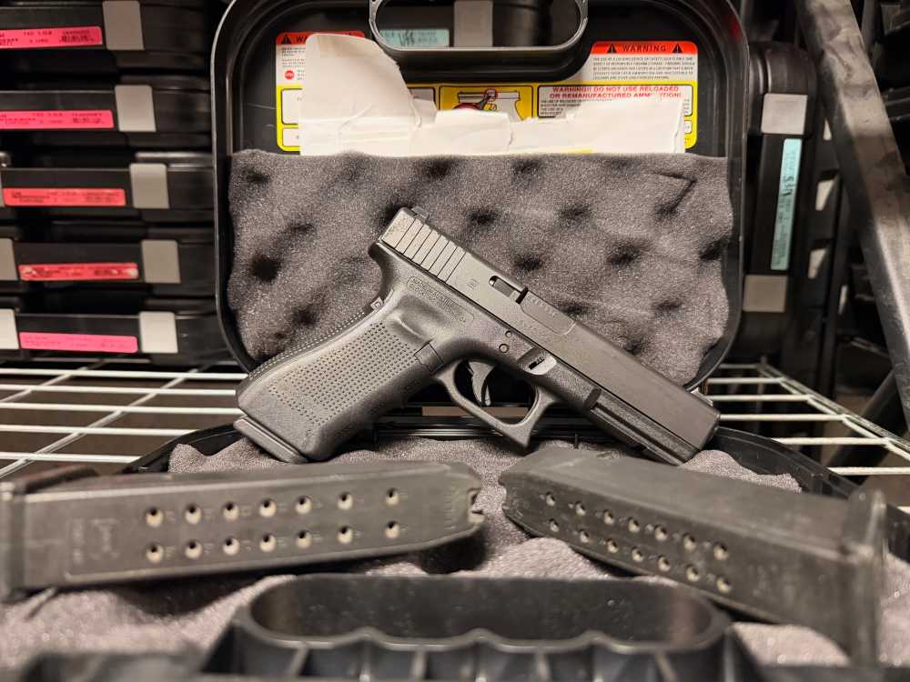 GLOCK G17 GEN4 POLICE TRADE-INS BLACK TENIFER (3) MAGS 4.49" BBL 9MM-img-1