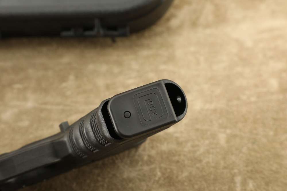 Glock G35 Gen 3 Long Slide .40 S&W 5.31” Semi-Auto Striker-Fired Pistol -img-13