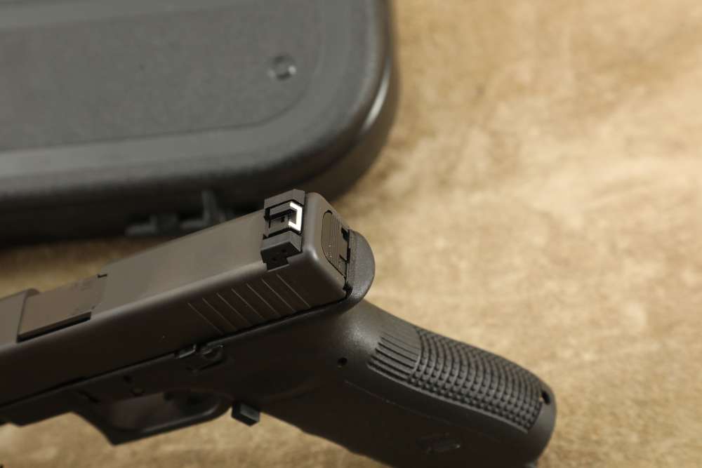 Glock G35 Gen 3 Long Slide .40 S&W 5.31” Semi-Auto Striker-Fired Pistol -img-15
