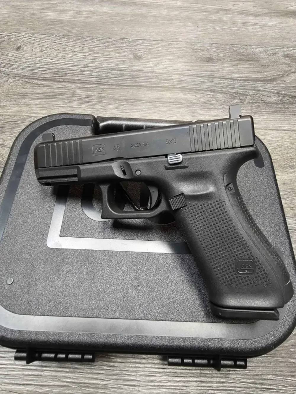 Glock 45 W/ Factory Hard Case and 2 Magazines-img-0