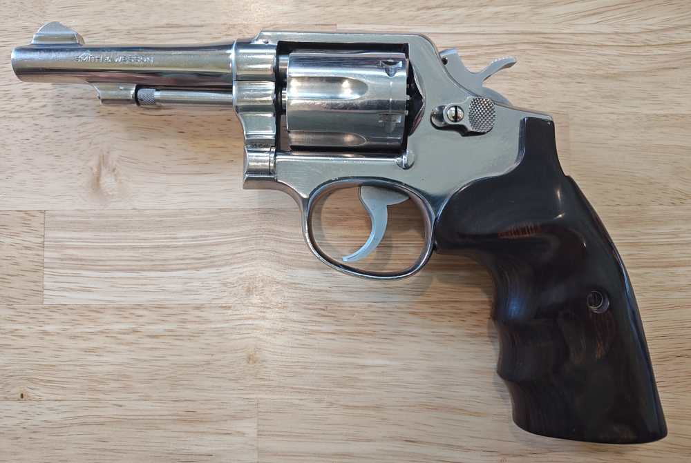 1973 Smith and Wesson S&W Model 64 No-Dash, 38 Special, 4"-img-1