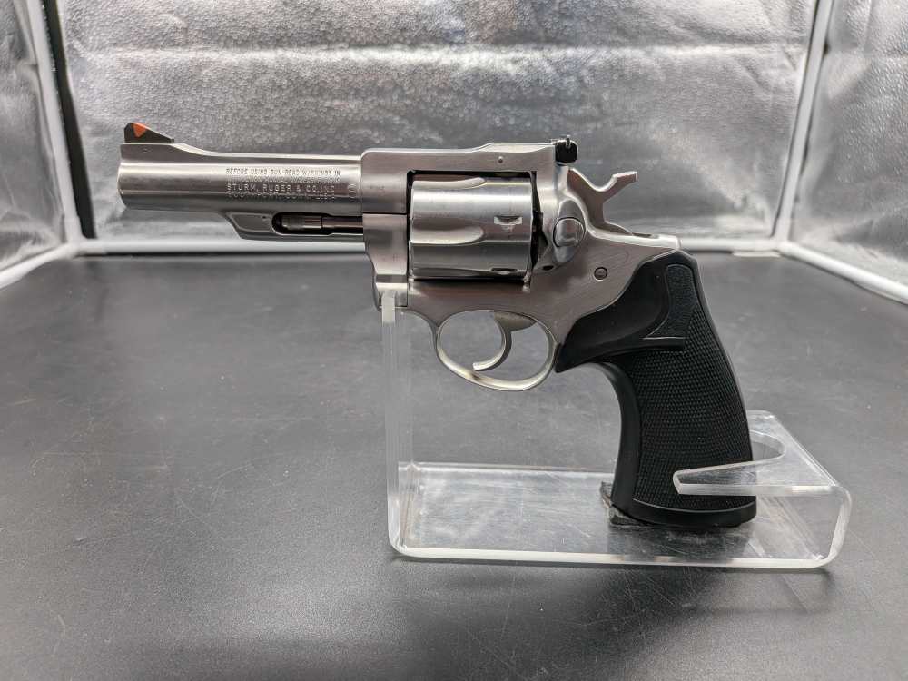 Security is important so get the Ruger Security Six -img-1