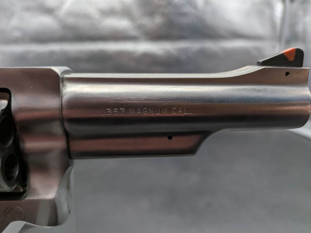 Security is important so get the Ruger Security Six -img-4