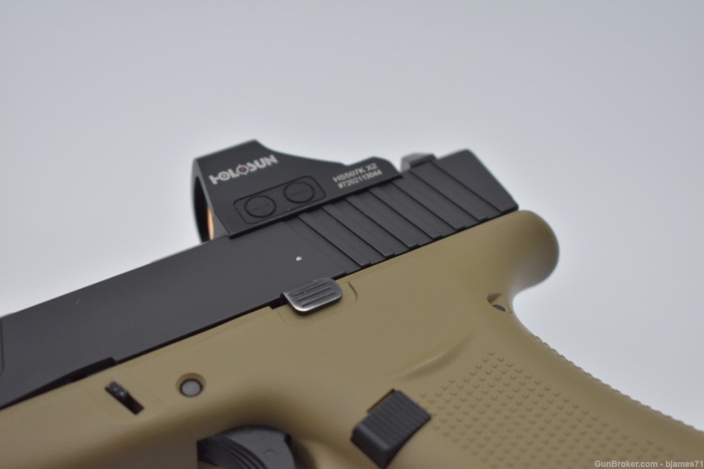 GLOCK 48 LNIB WITH EXTRAS INCLUDES HOLOSUN HS507Kx2 RED DOT-img-4