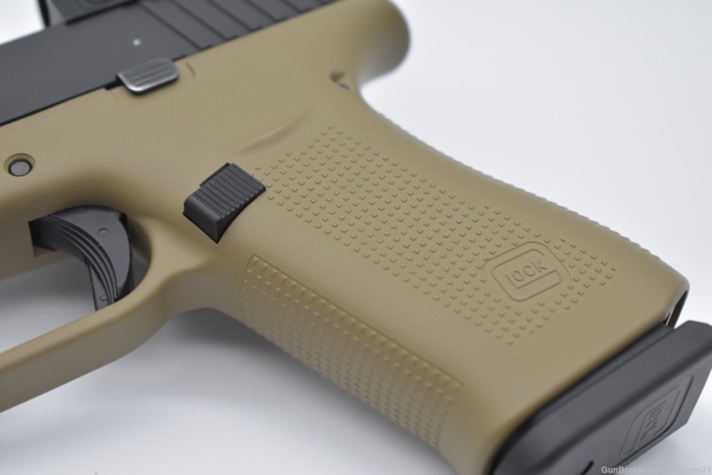 GLOCK 48 LNIB WITH EXTRAS INCLUDES HOLOSUN HS507Kx2 RED DOT-img-5