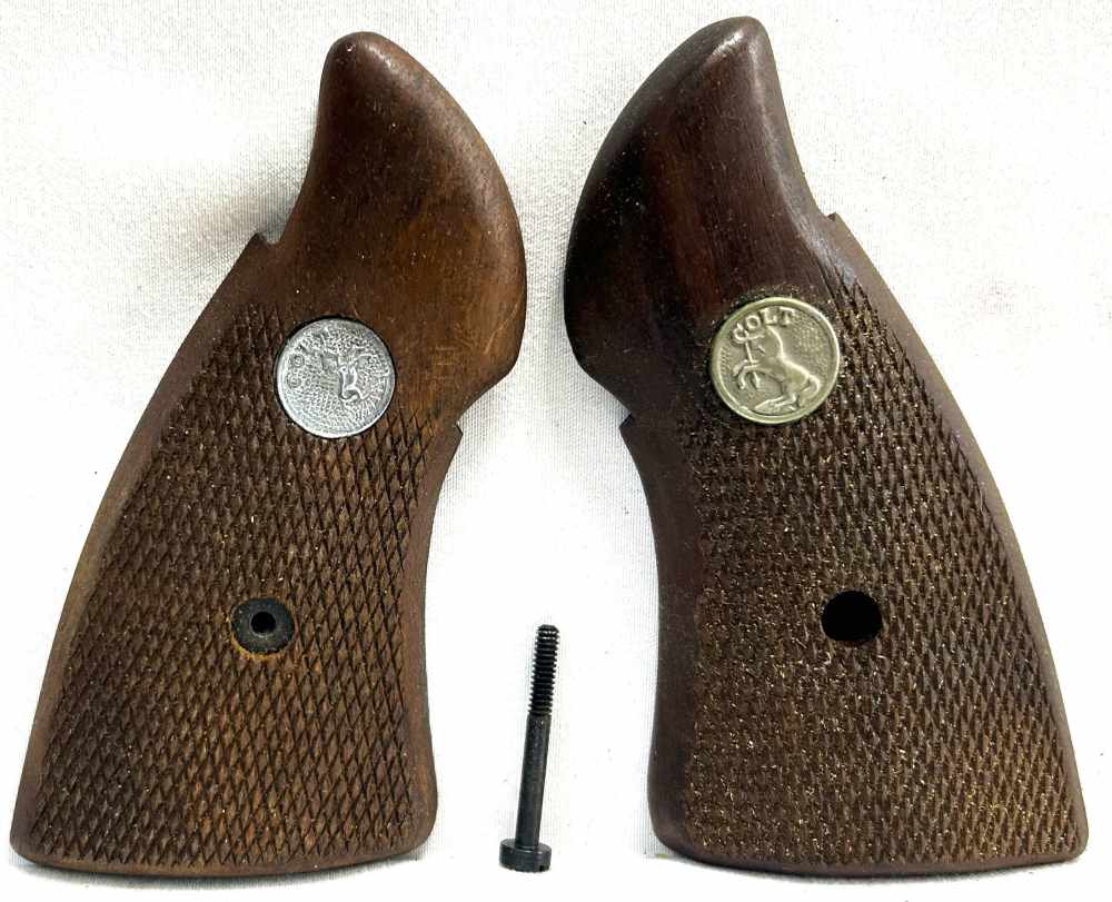 Colt Mk III Checkered Wood Grips - USED-img-0