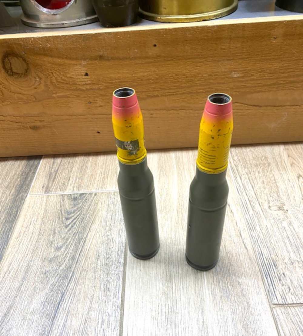 Pair 25mm HEI INERT Bradley AFV Artillery Cannon Shell Projectile No Fuze -img-2