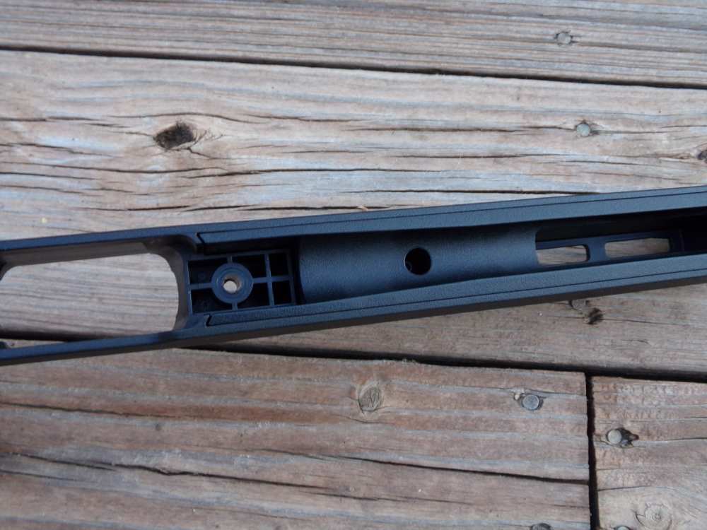 Ruger 10/22 Magpul stock MOE X22 black for skinny pencil barrel  -img-9