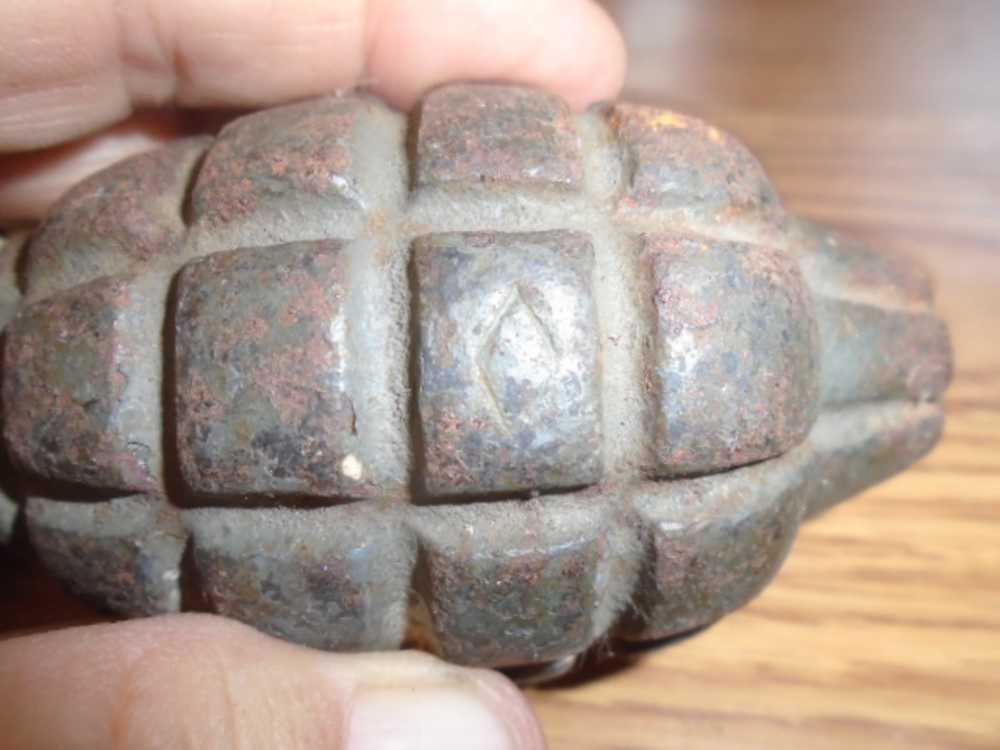 WWI or 1920s US Hand Grenade body-img-7