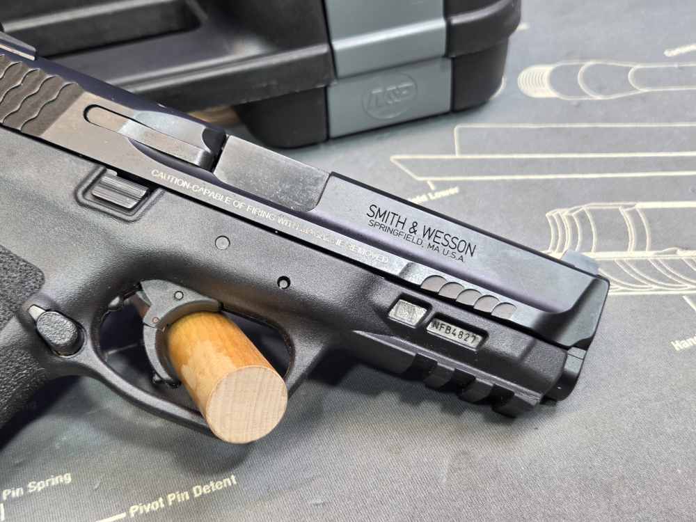 Smith & Wesson M&P 9 M2.0 Semi-Auto Palm Beach Police Marked Left Handed-img-6