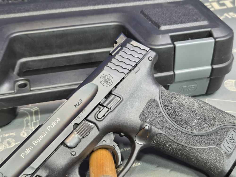 Smith & Wesson M&P 9 M2.0 Semi-Auto Palm Beach Police Marked Left Handed-img-3