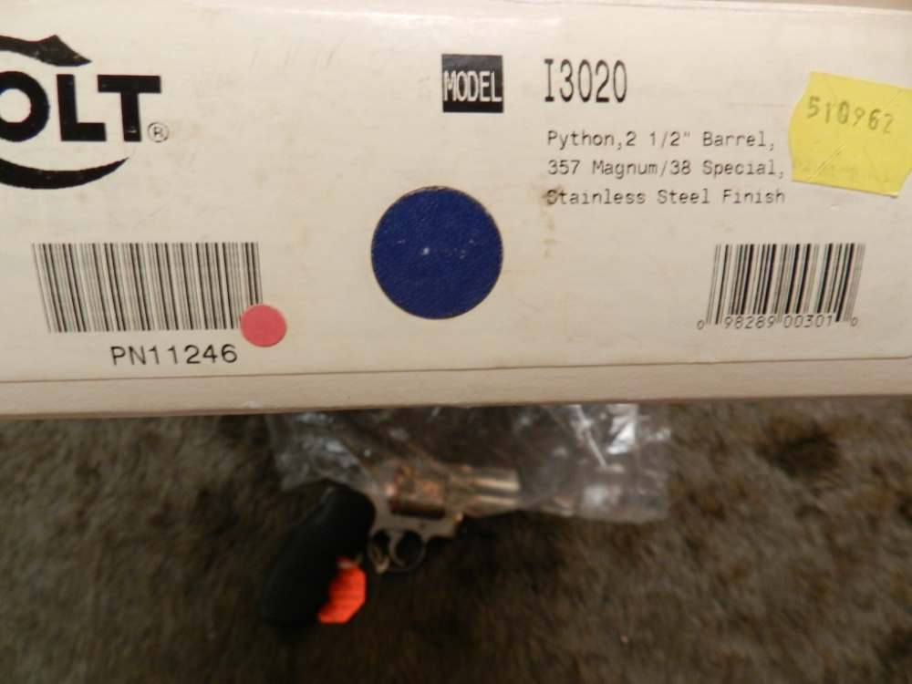 Colt Python Lew Horton Spl THREE CONSECUTIVE NIB with Letters-img-24