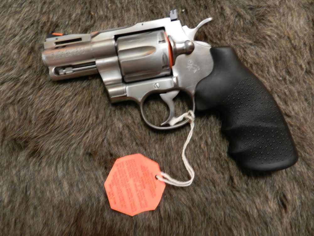 Colt Python Lew Horton Spl THREE CONSECUTIVE NIB with Letters-img-9