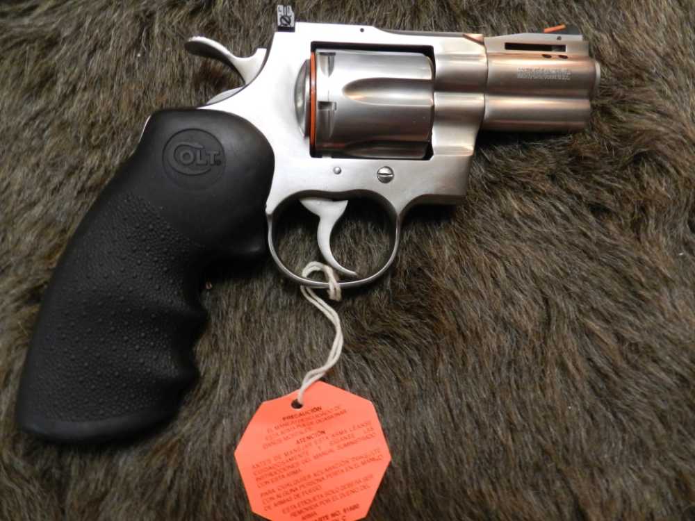 Colt Python Lew Horton Spl THREE CONSECUTIVE NIB with Letters-img-19