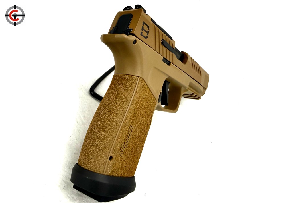 Pre-Owned Sig P365 DH3 9mm Coyote Brown - 3.7" Barrel - x3 Mags 17+1 / 21+1-img-4