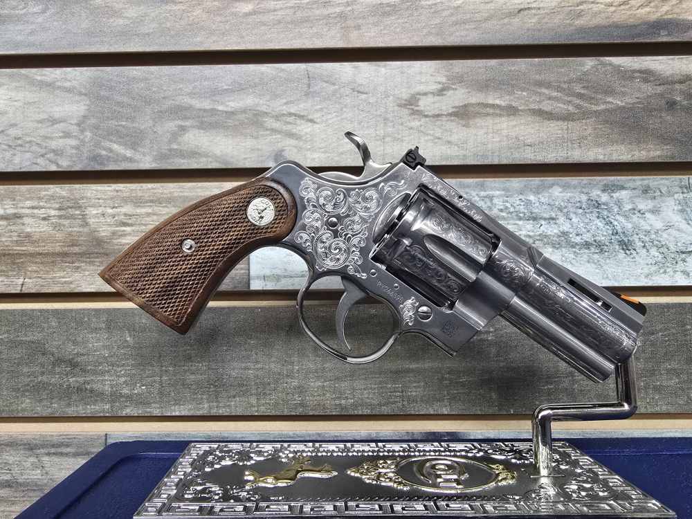  Colt Python “Armory Style B+” Factory Engraved  – Custom Shop Model D-img-7