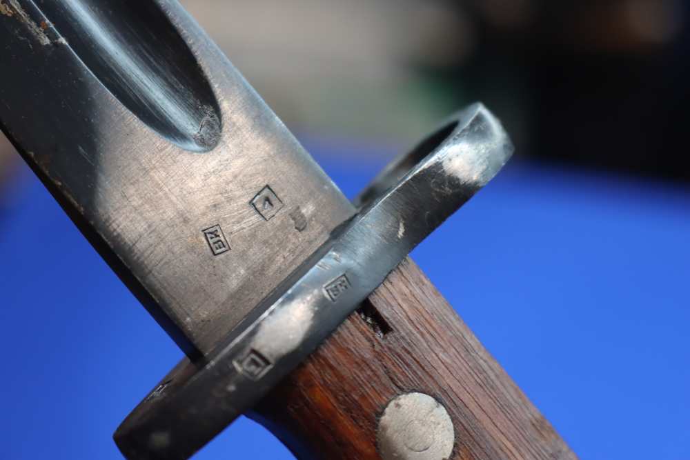 Yugoslavian M1948 Mauser Bayonet PREDUZECE 44 Zastava Scabbard Frog Early-img-4