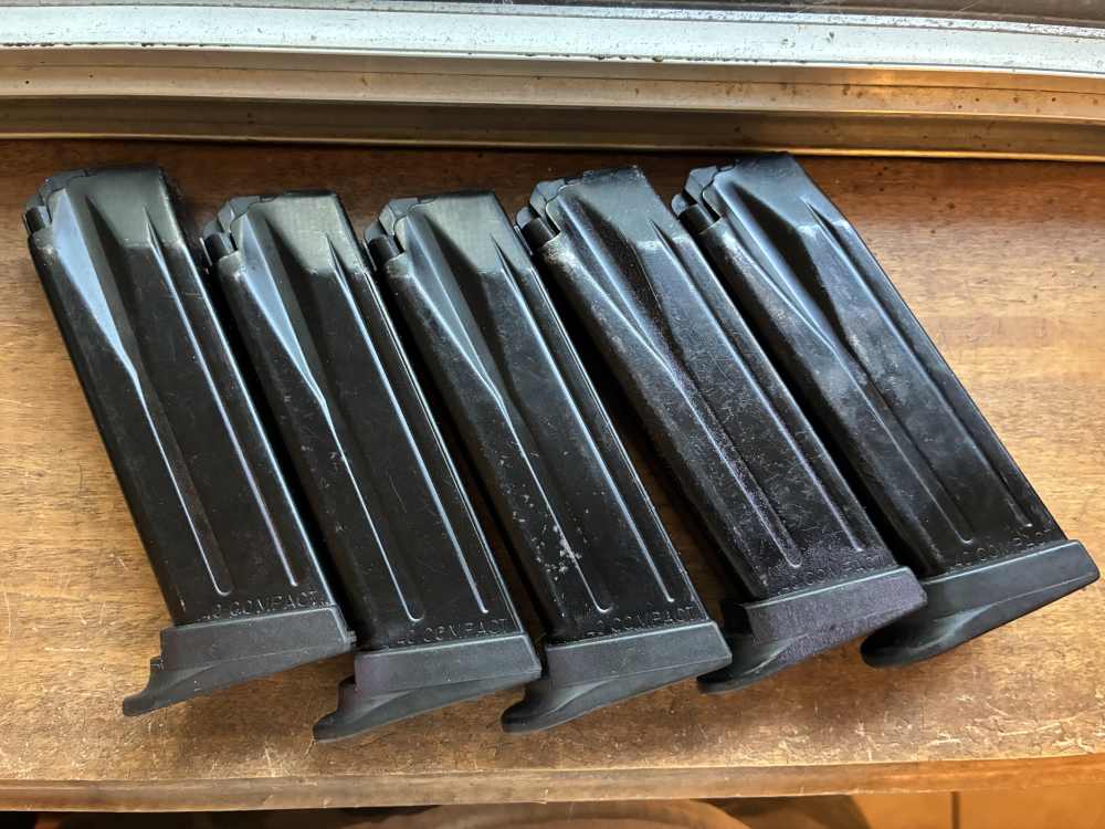 Heckler & Koch H&K USP40C 12 Round Magazines .40 S&W USP 40C OEM Germany-img-0