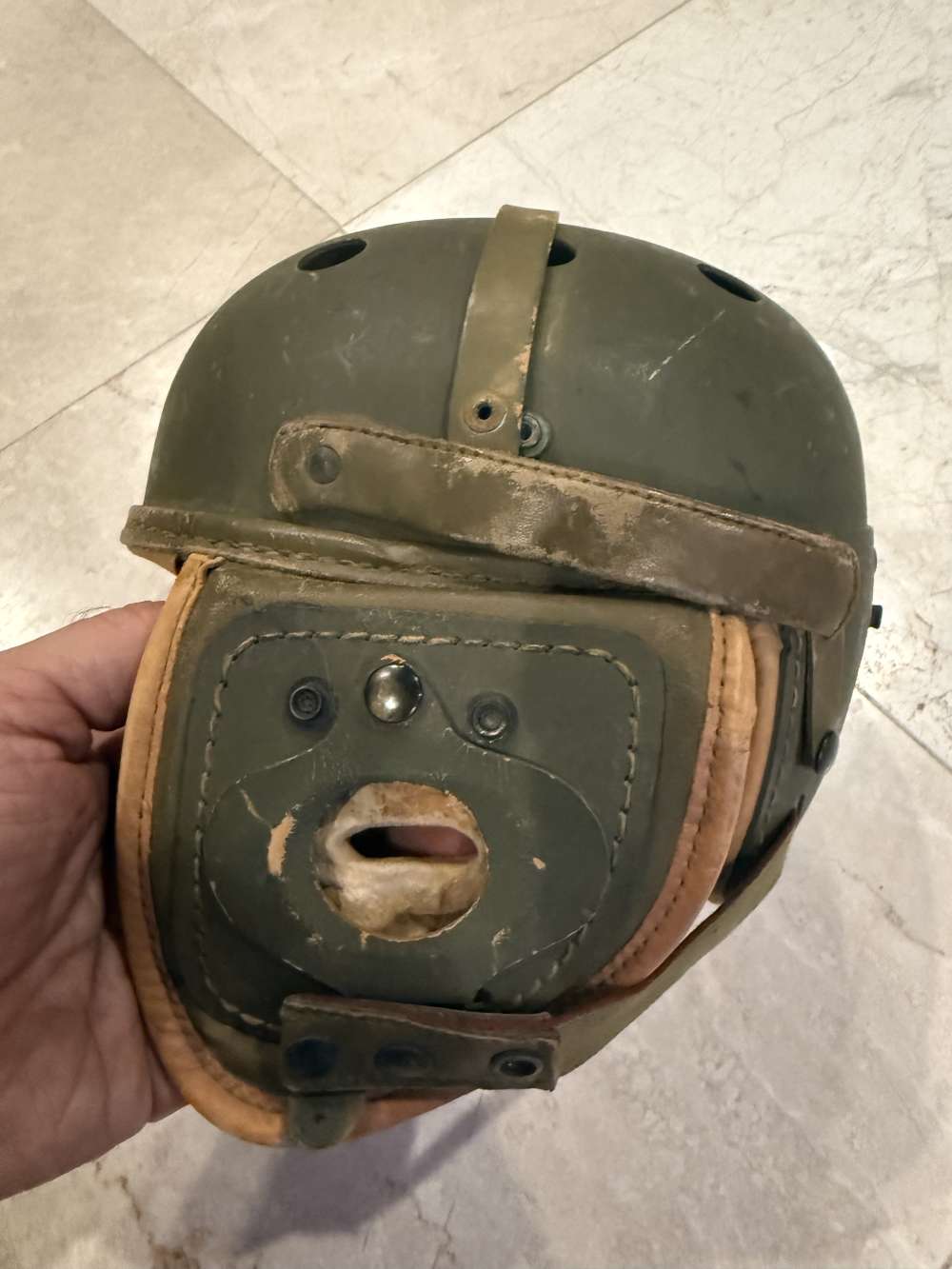 WWII US Army M1938 Tanker Helmet Rawlings Size 7 Original Armored Leather -img-1