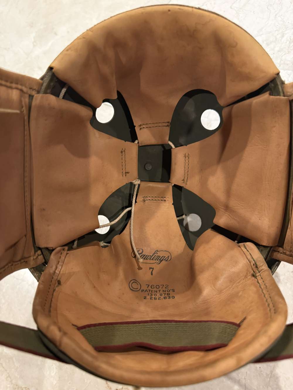 WWII US Army M1938 Tanker Helmet Rawlings Size 7 Original Armored Leather -img-10