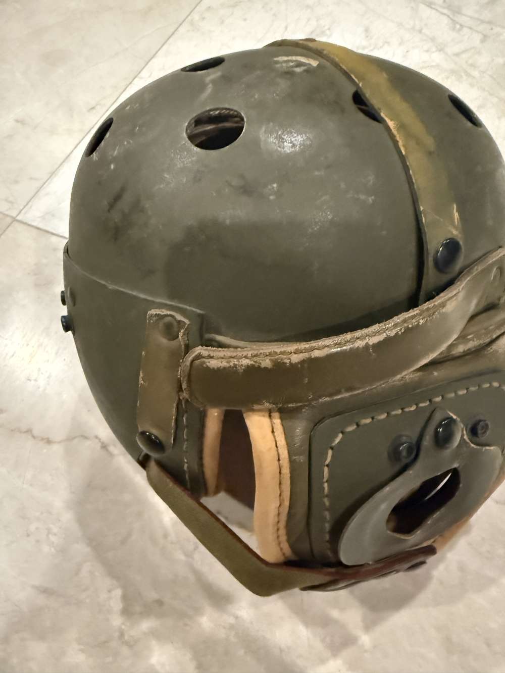WWII US Army M1938 Tanker Helmet Rawlings Size 7 Original Armored Leather -img-9